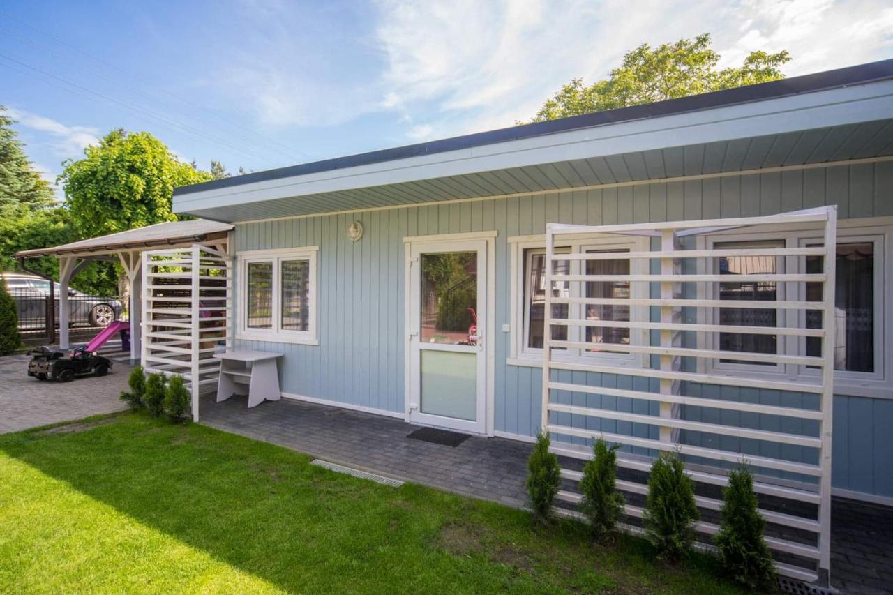 Ferienwohnung Lea Rewal Exterior foto